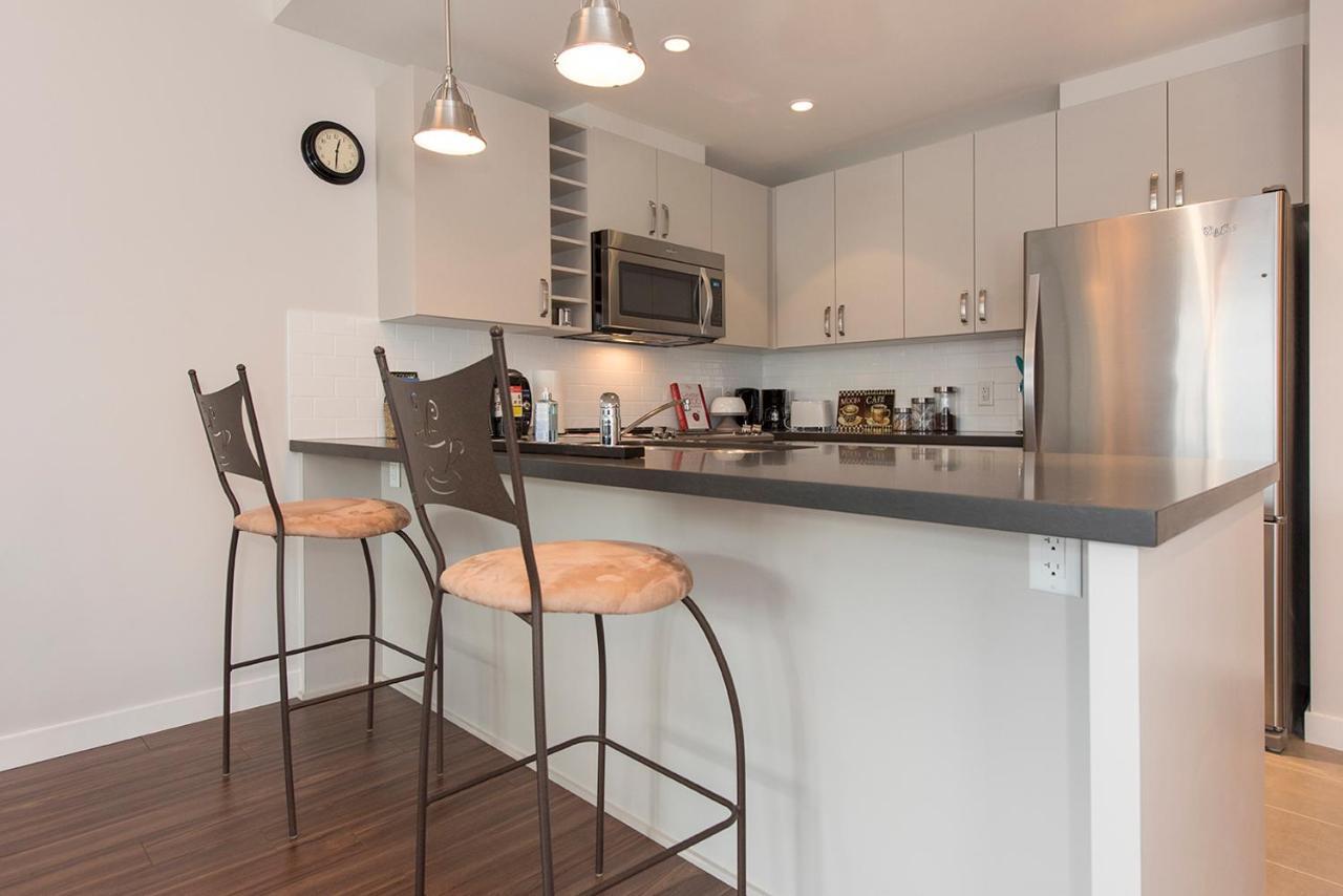 Lower Lonsdale Aprtment North Vancouver Zewnętrze zdjęcie